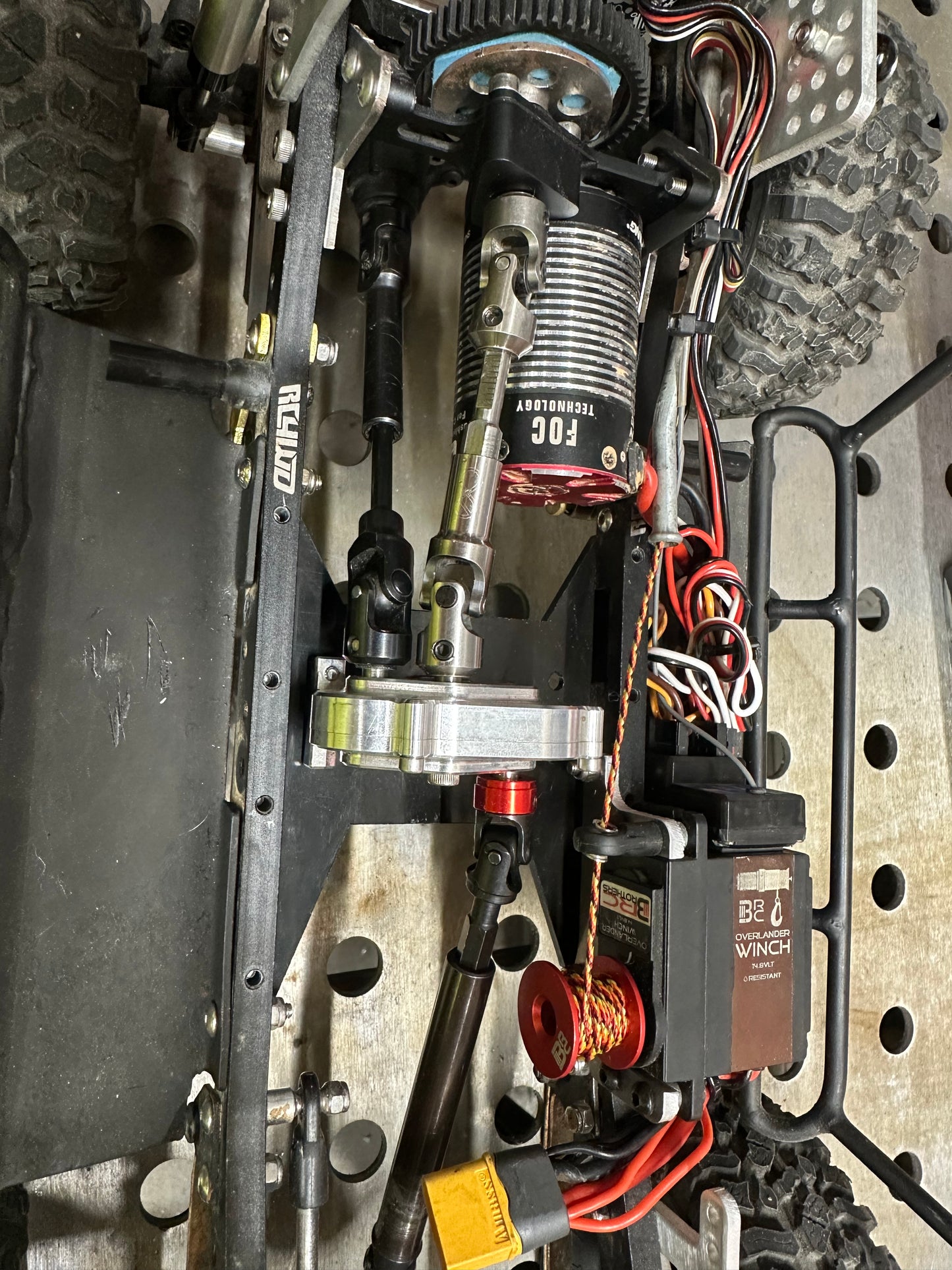 Hidden Servo Winch Mount for TF2 RWB