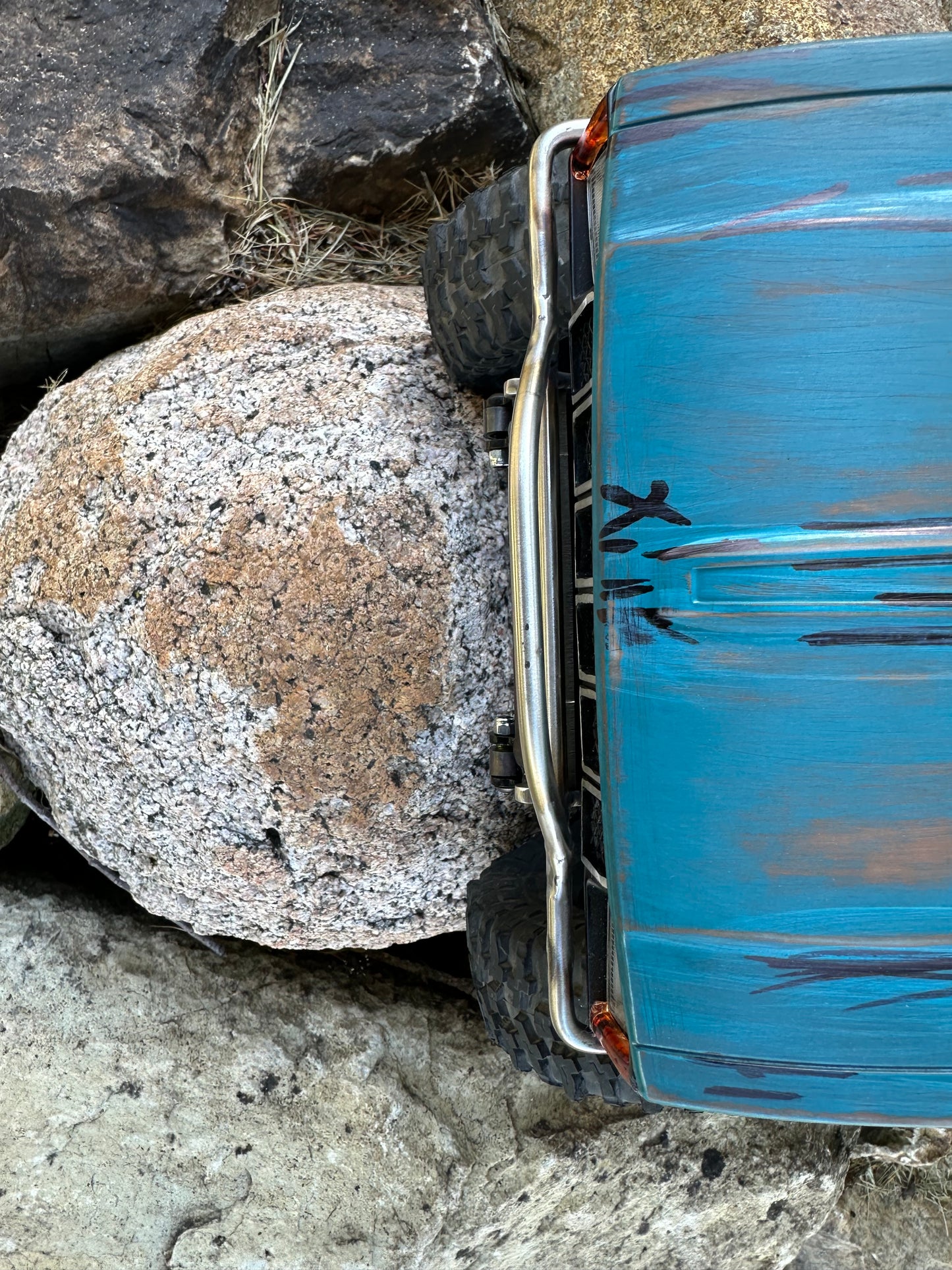 VS4-10 TFC Leaf Mojave Bumper