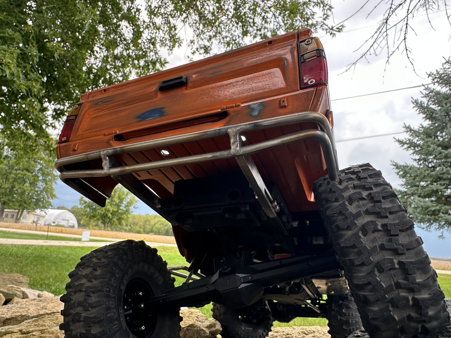 VS4-10 Mojave 4Dr/82 Pickup Offset Double Bar Rear Bumper