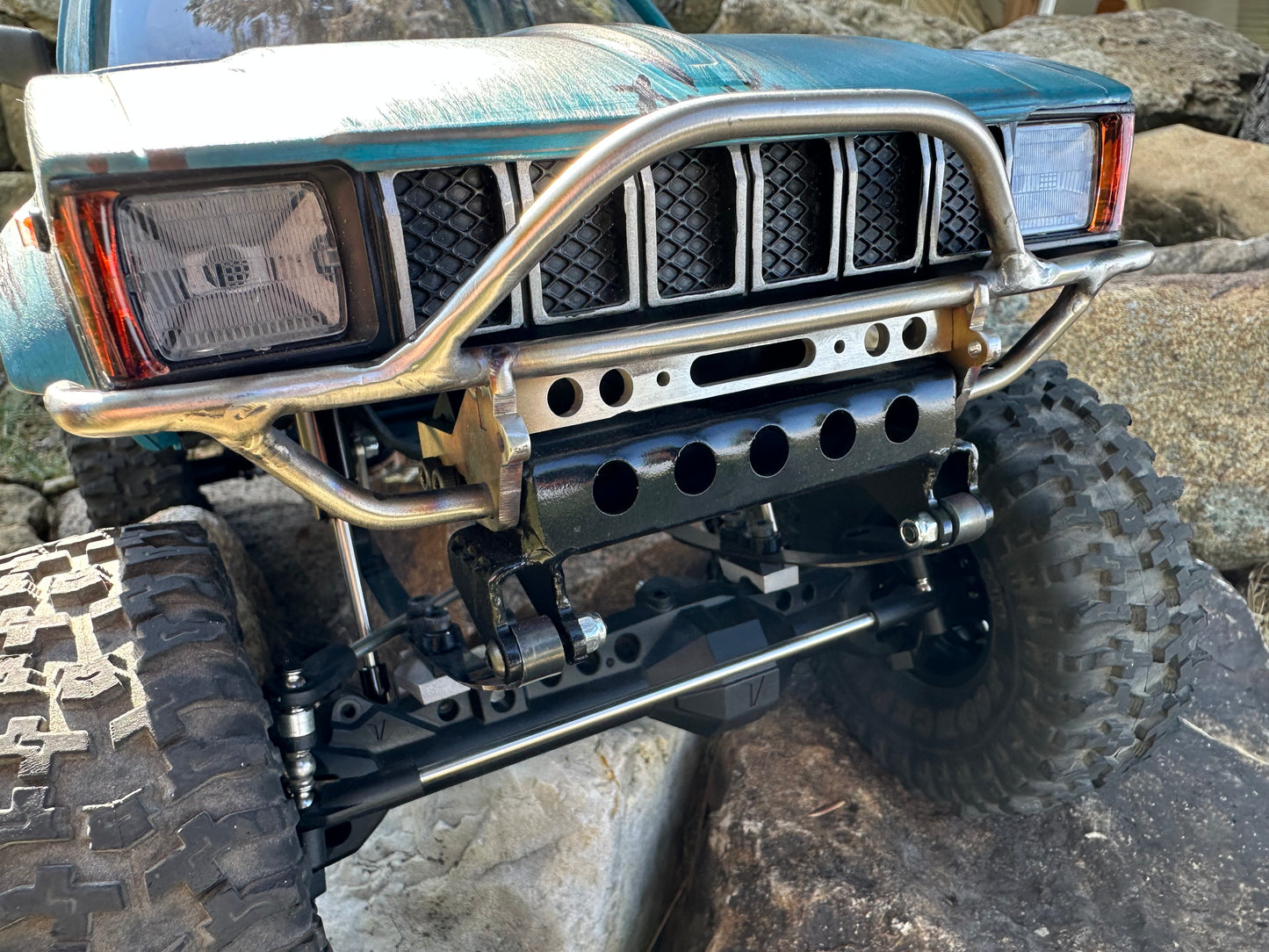 VS4-10 TFC Leaf Mojave Bumper