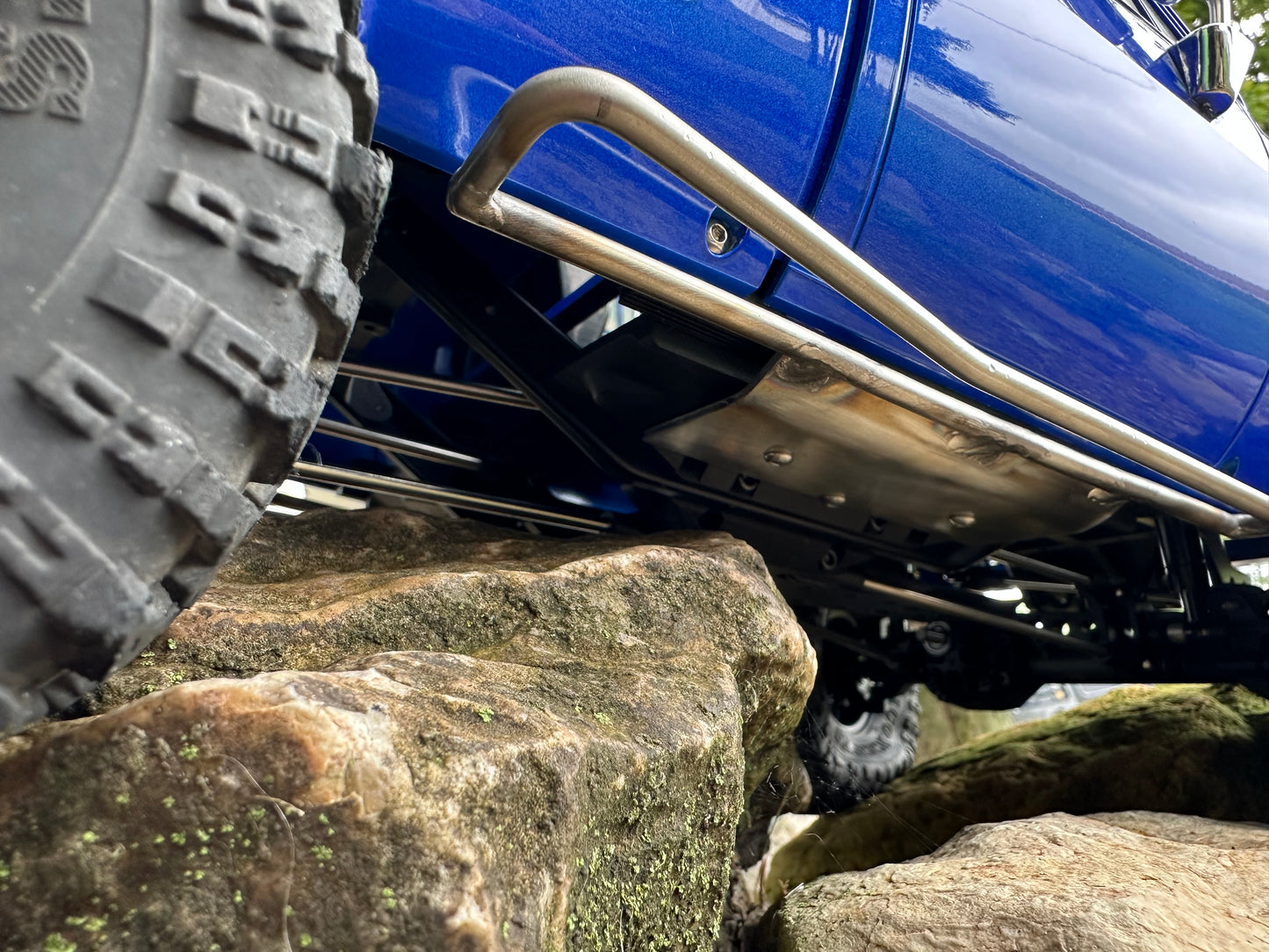 VS4-10 Chevy K10 Rock Sliders