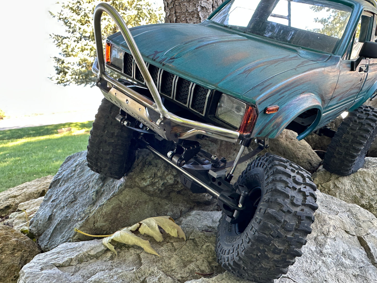 VS4-10 Mojave / ‘82 Pickup Winch Bumper for Scale Warn Winches