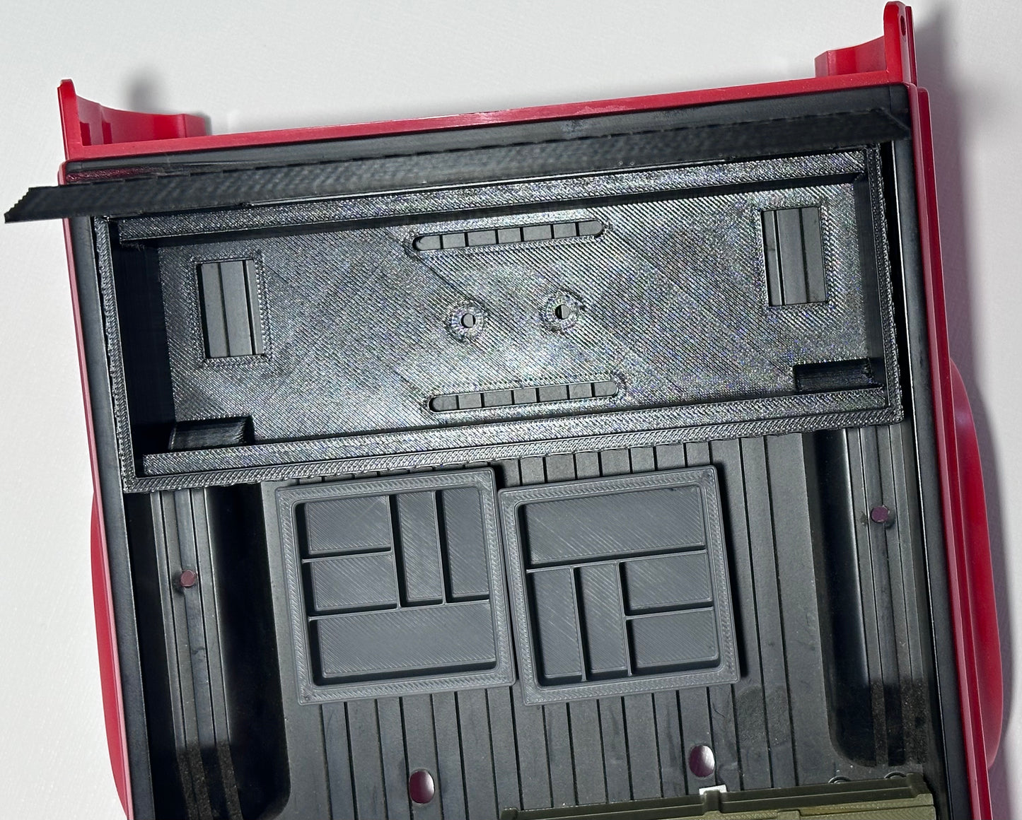 LSRC Toyota XtraCab & Marlin Lipo Toolbox