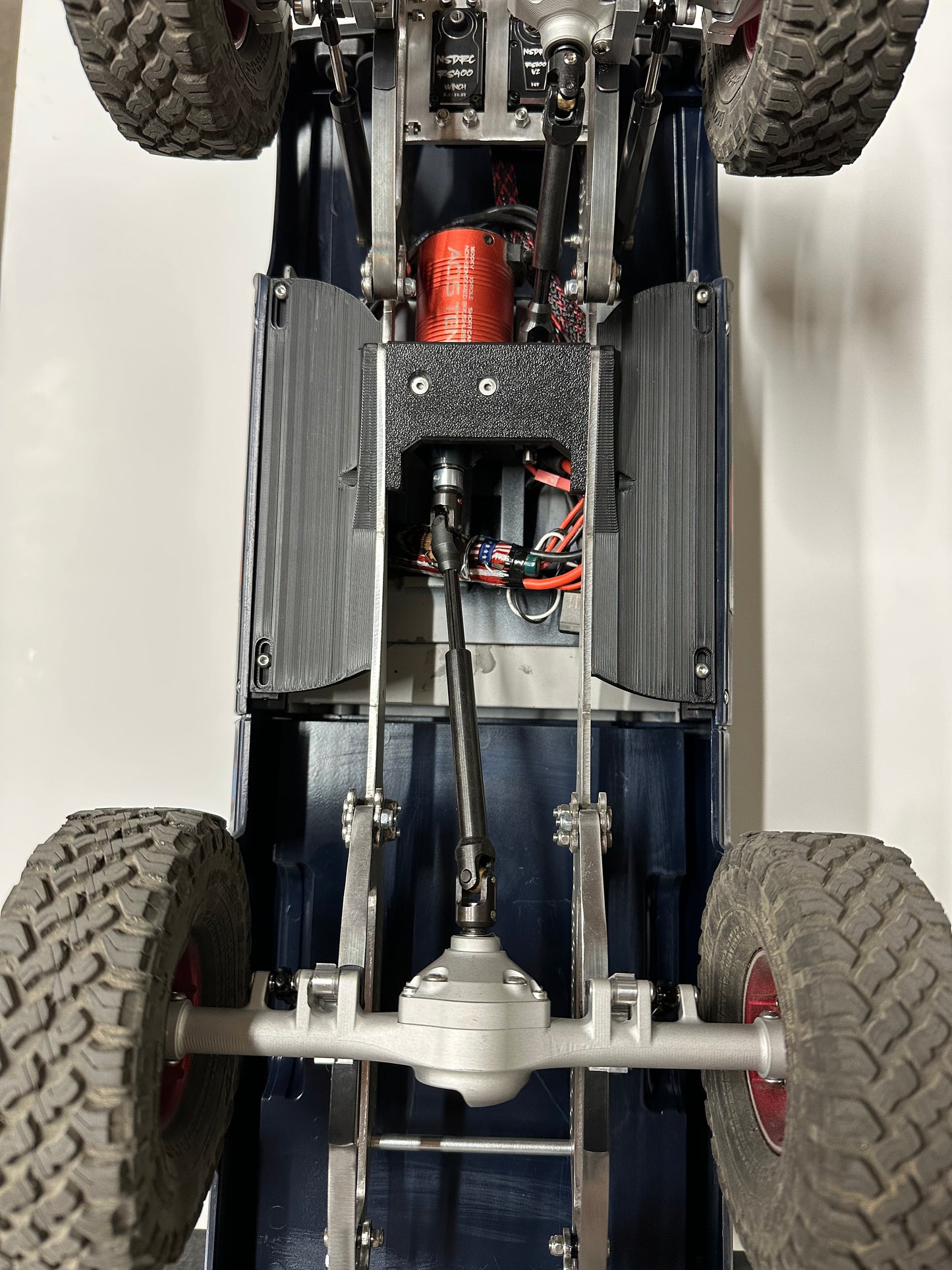 Yumi LWB Printed Body Mount Sliders by LTKustoms