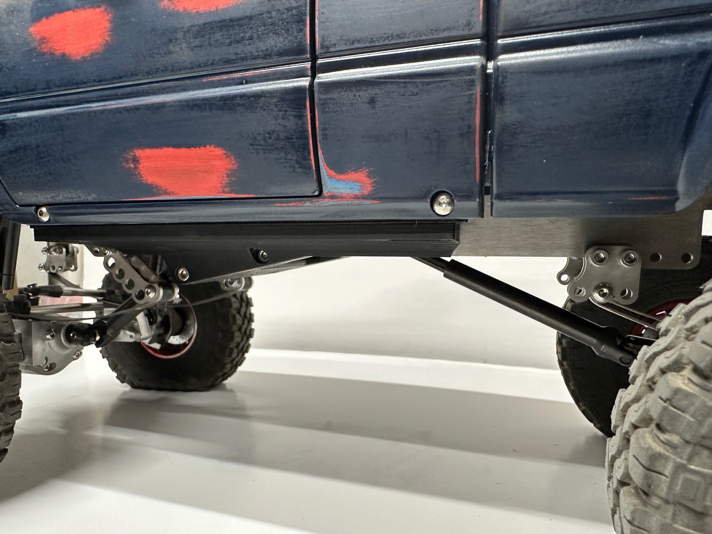Yumi LWB Printed Body Mount Sliders by LTKustoms
