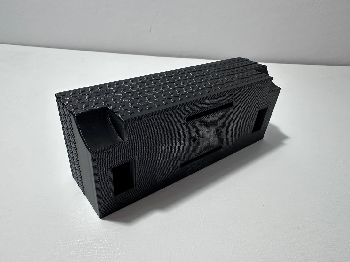 LSRC Toyota XtraCab & Marlin Lipo Toolbox