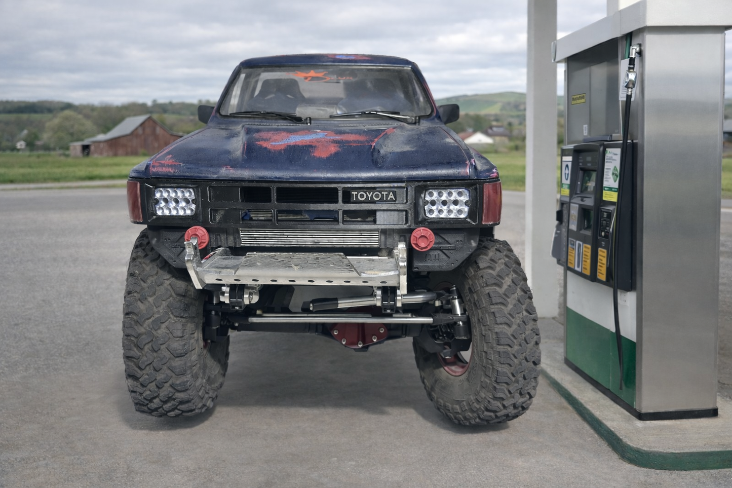 RockSlugCustoms ‘85 Hilux/XtraCab Grill w/ Light Bucket Inserts (physical product)
