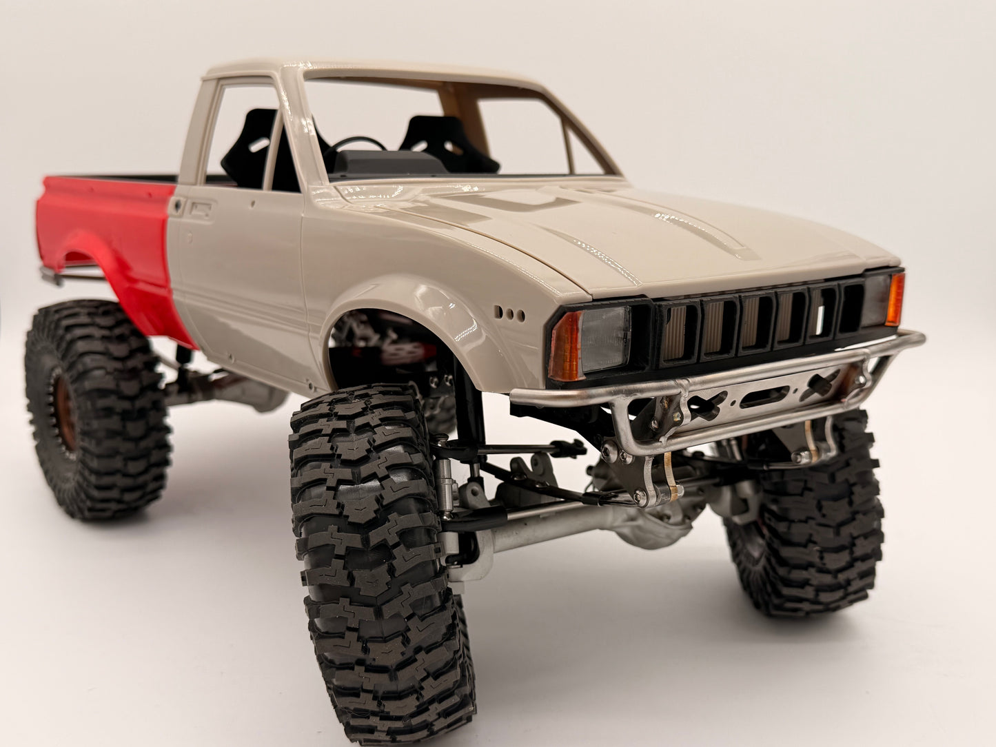 TF2 Mojave / ‘82 Pickup Front Bumper w/Leaf Mounts