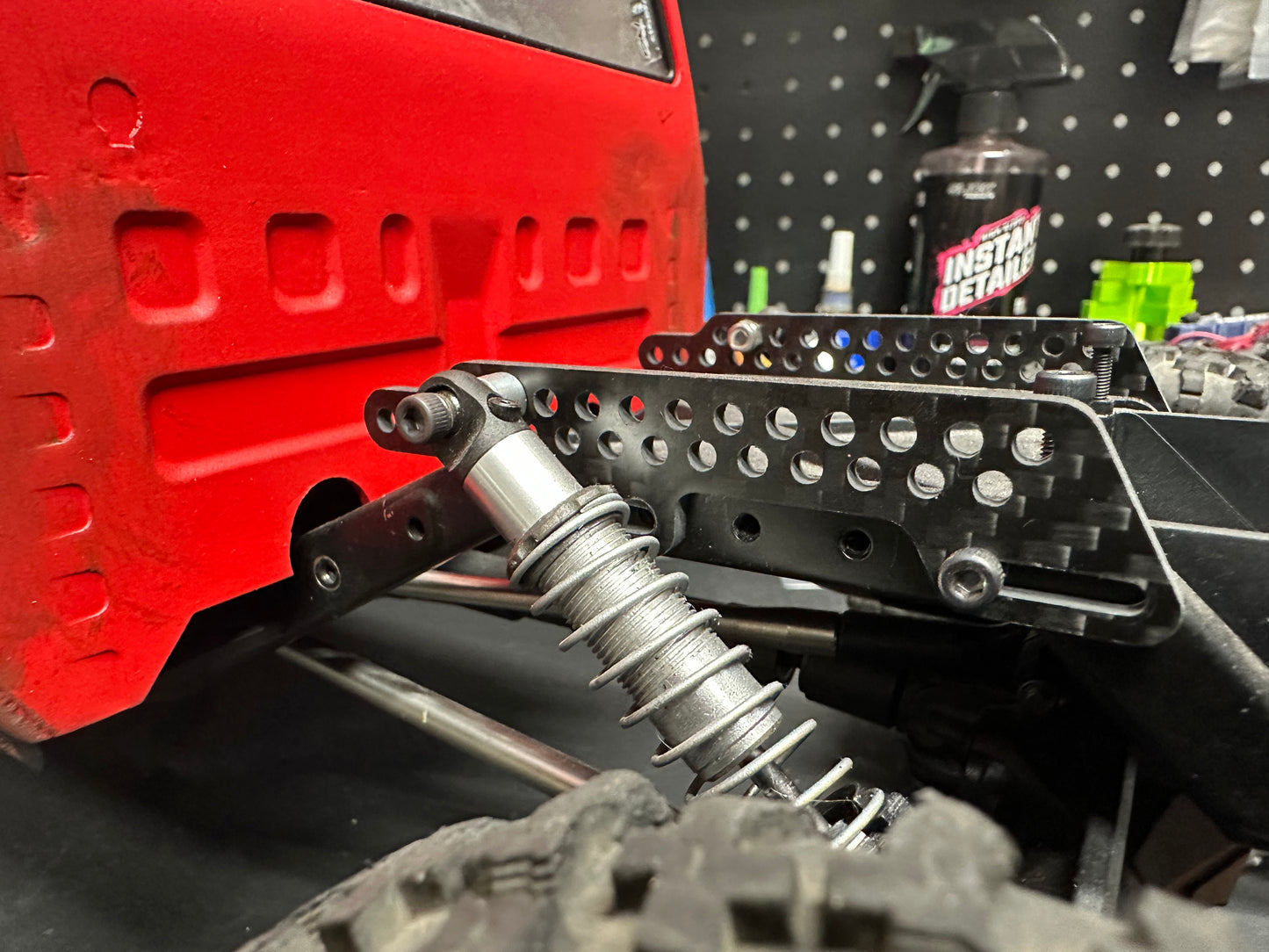 VS4-10 Carbon Low Profile Rear Shock Mounts