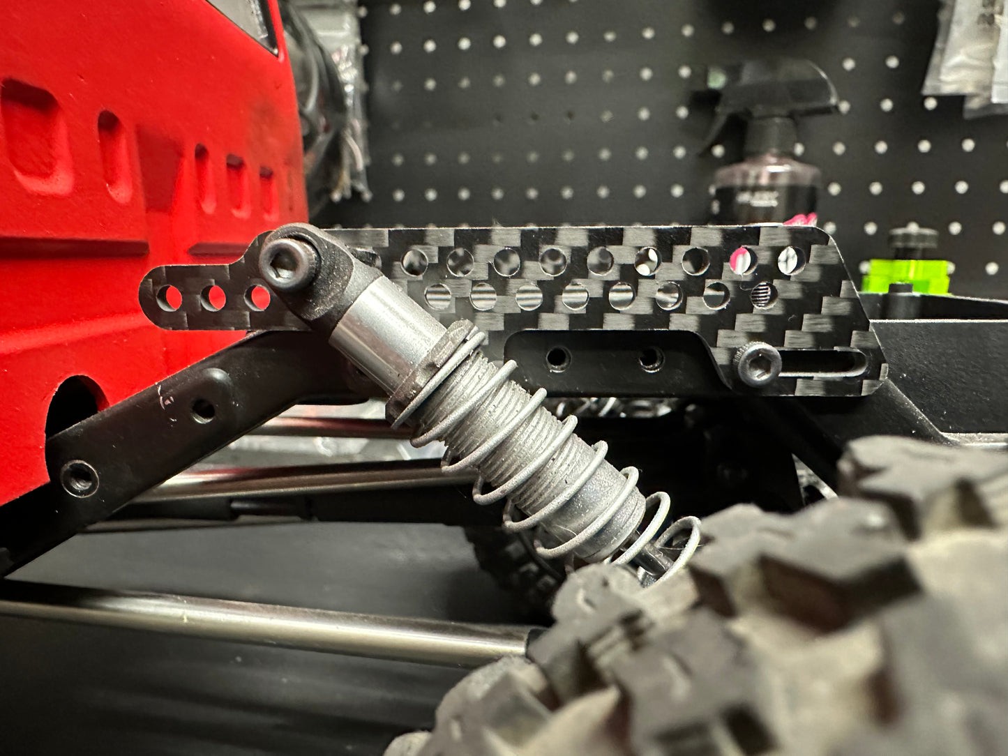 VS4-10 Carbon Low Profile Rear Shock Mounts