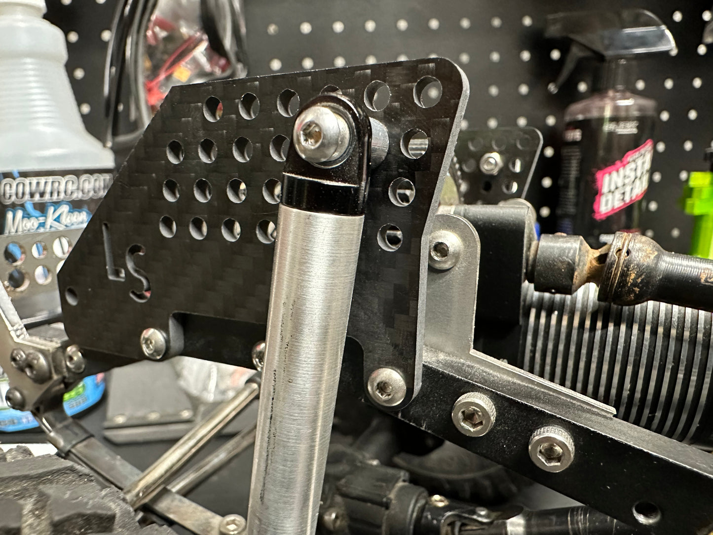 TF2 Carbon Performance Front Shock Towers (Tall)