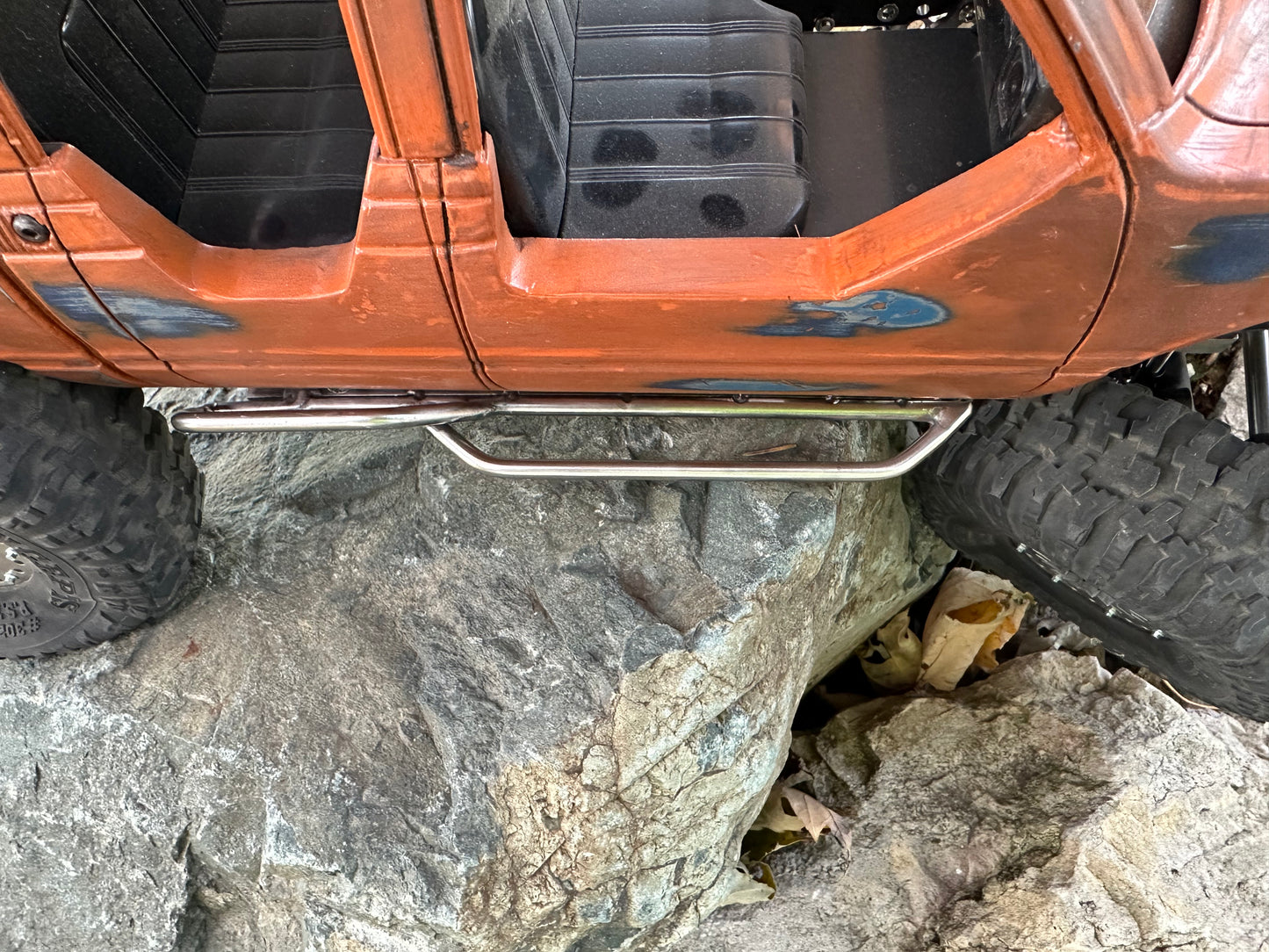 TF2 Mojave 4 Door Rock Sliders